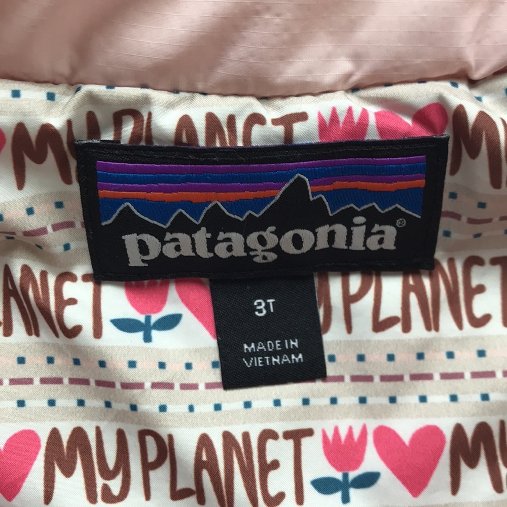 Patagonia Lightweight Puffer Jacket (size 3T) - Picture 6 of 6